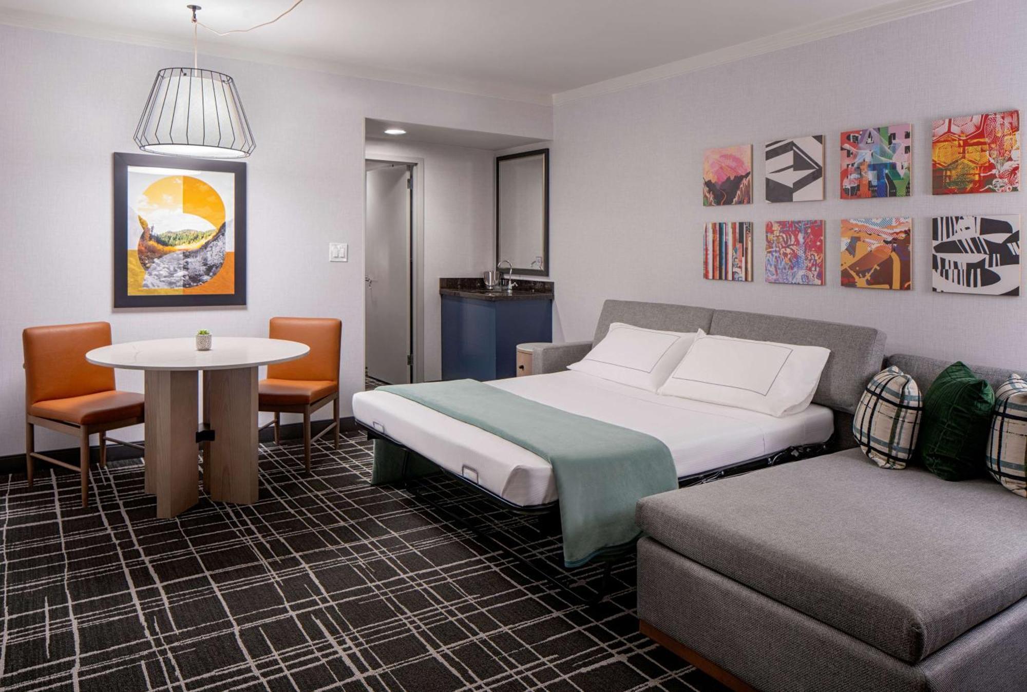 Doubletree Suites By Hilton Salt Lake City Bagian luar foto