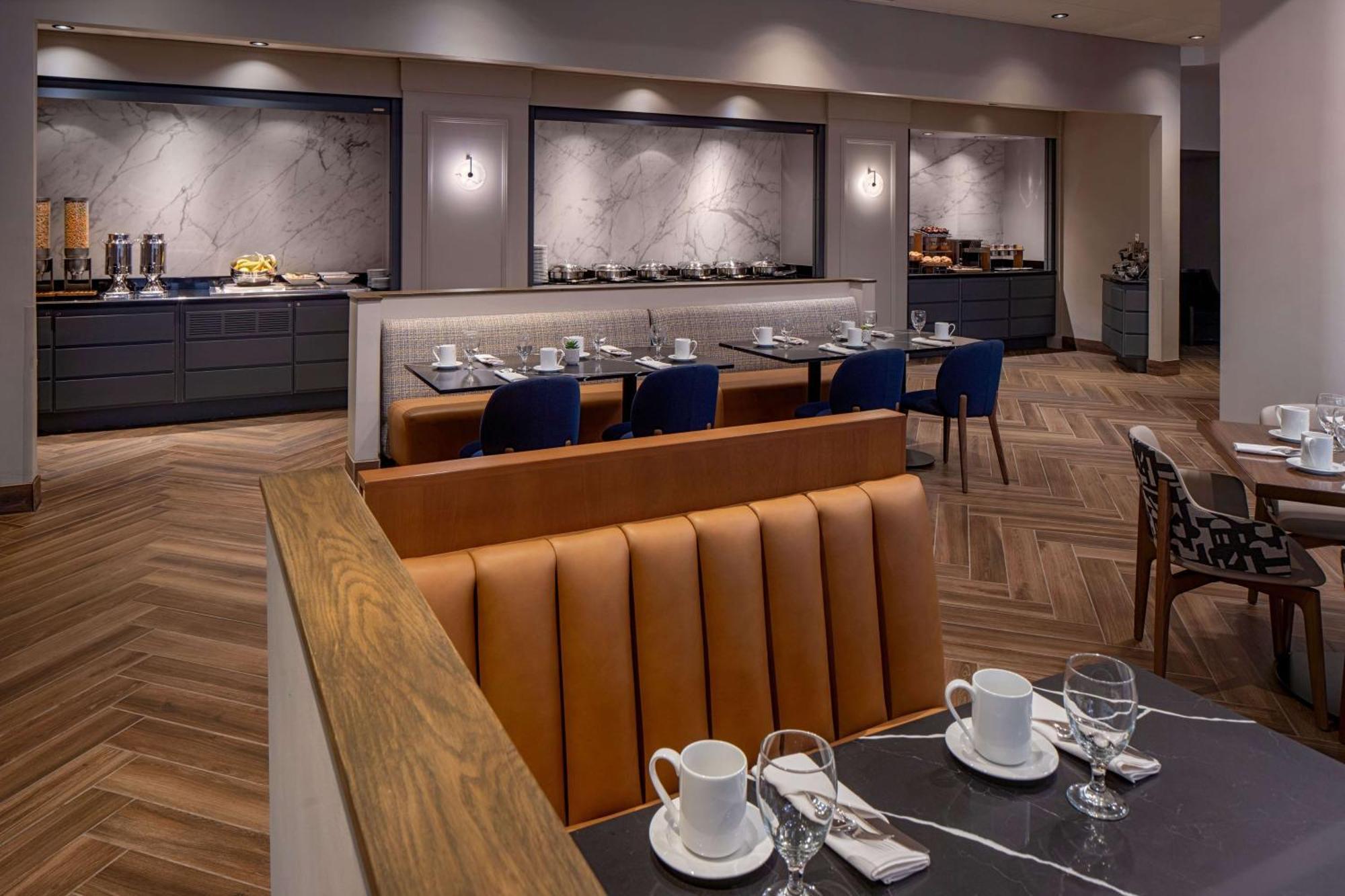 Doubletree Suites By Hilton Salt Lake City Bagian luar foto