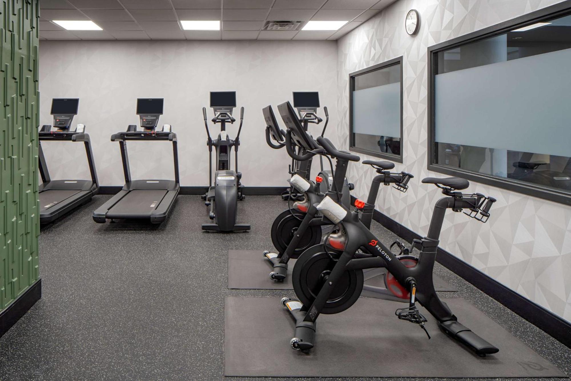 Doubletree Suites By Hilton Salt Lake City Bagian luar foto